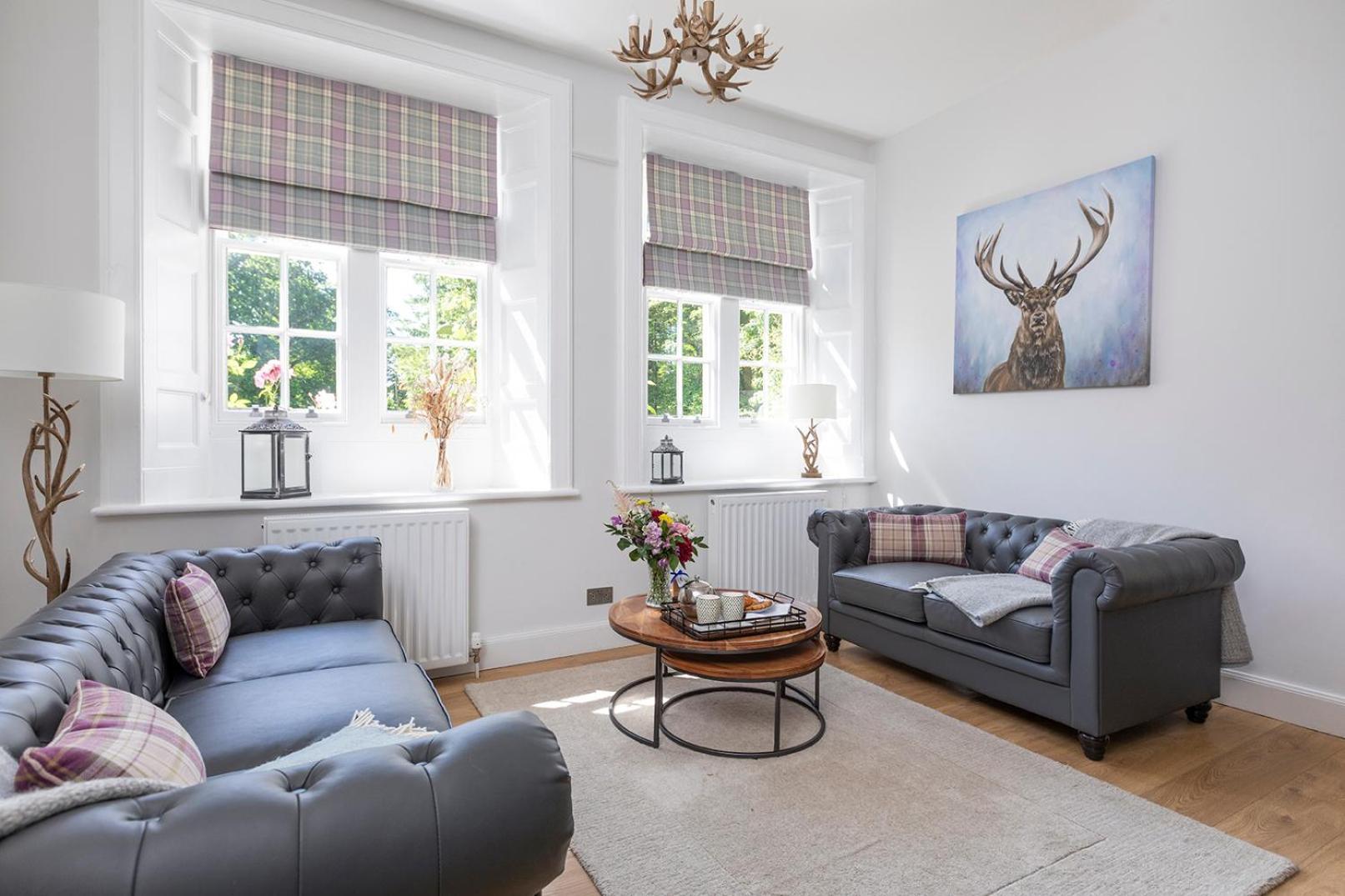 Laundry Cottage: Drumlanrig Castle Thornhill  Exterior photo